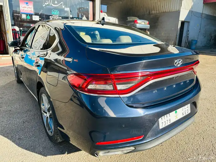 Hyundai.Azera 2019 4