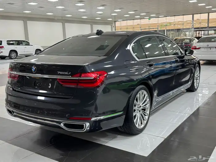 بي ام دبليو 750i 2017 4