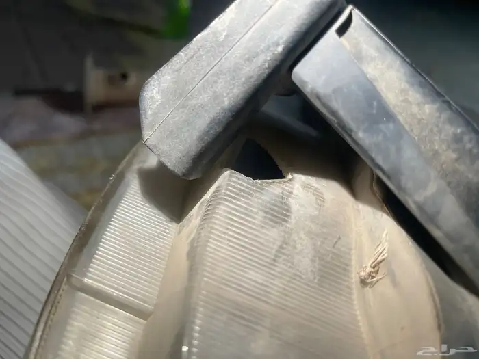 سست وقطع هايلوكس ومسجلات وشمعات 3