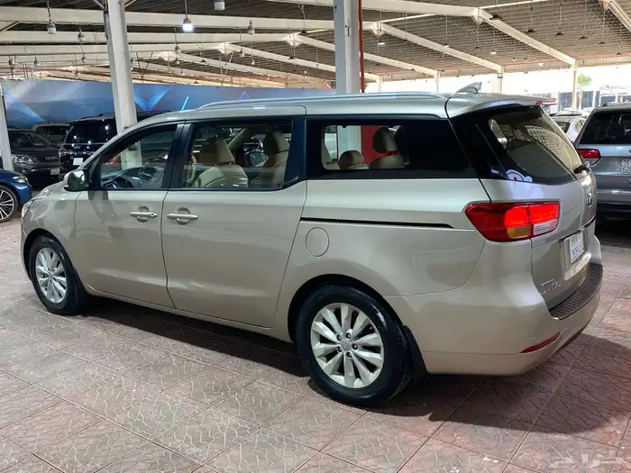 كيا كرنفال 2016 6