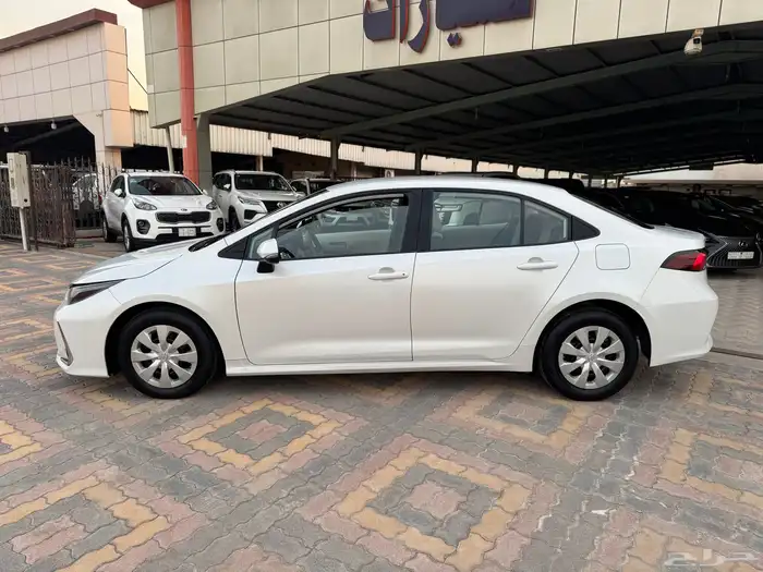 تويوتا كورولا 2023 نظيفة 2