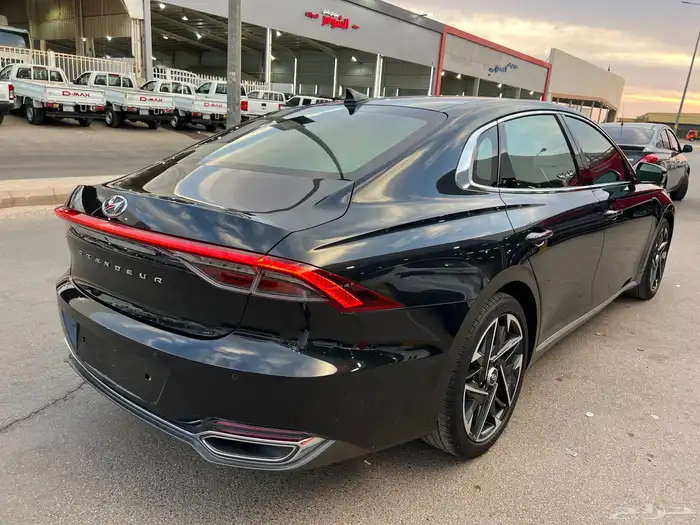 هيونداي ازيرا 2020 فل كامل ( عداد ديجتل كاميرات 360 ) 6