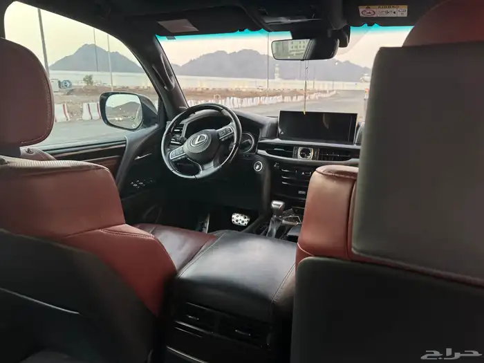 لكزس 570 موديل 2019 5