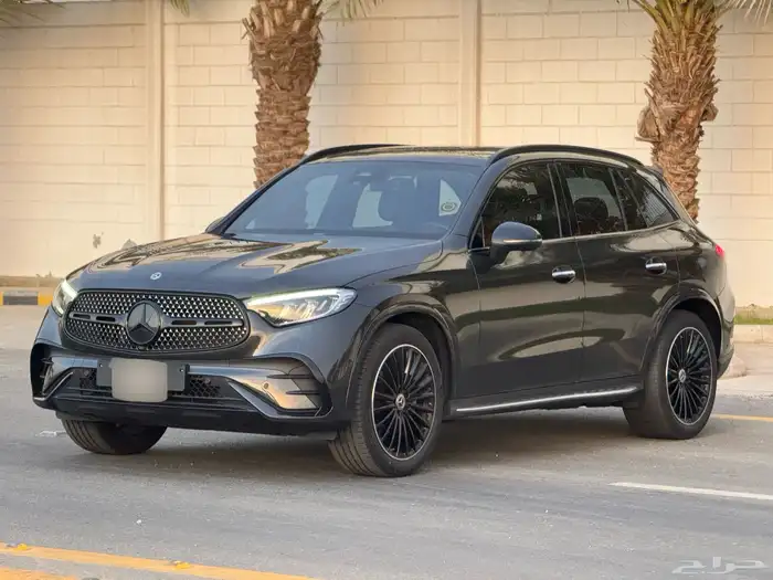 مرسيدس GLC200 2024 على الضمان و الصيانه 0