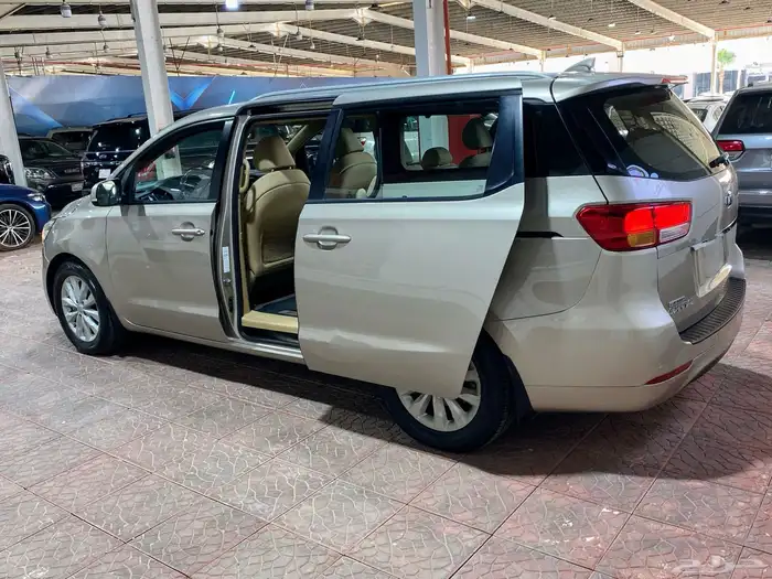 كيا كرنفال 2016 3