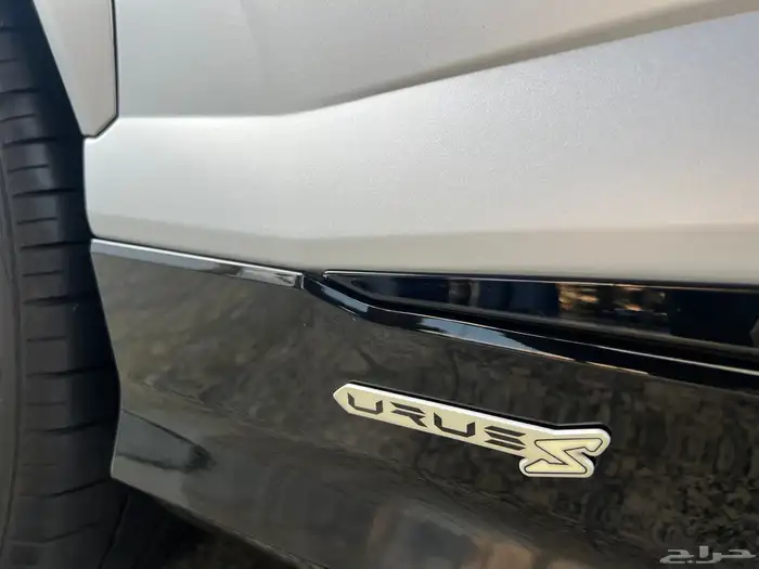 لمبرجيني اوروس S عداد 4 الاف صيانة 5 سنوات إضافية مجانا 20