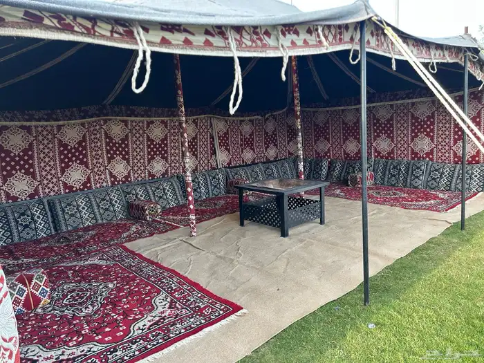 خيمة سوداء مقاس 7 في 5 1