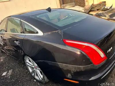 مصدومه جاكور Xj فل كامل ( بدون مكينه ) index