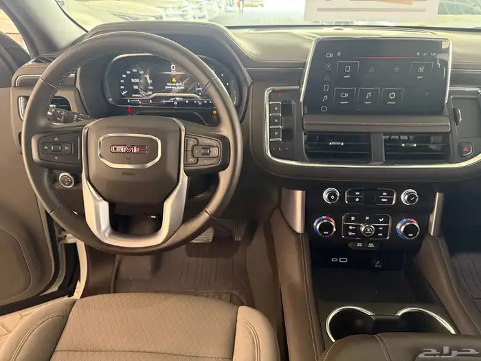 حي أم سي يوكن SLT موديل 2024 24