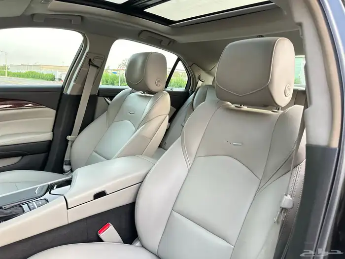 كاديلاك CTS 2019 12