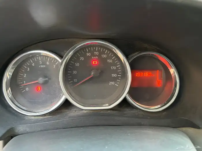 رينو دوكو فان 2016 نظيف للبيع 11