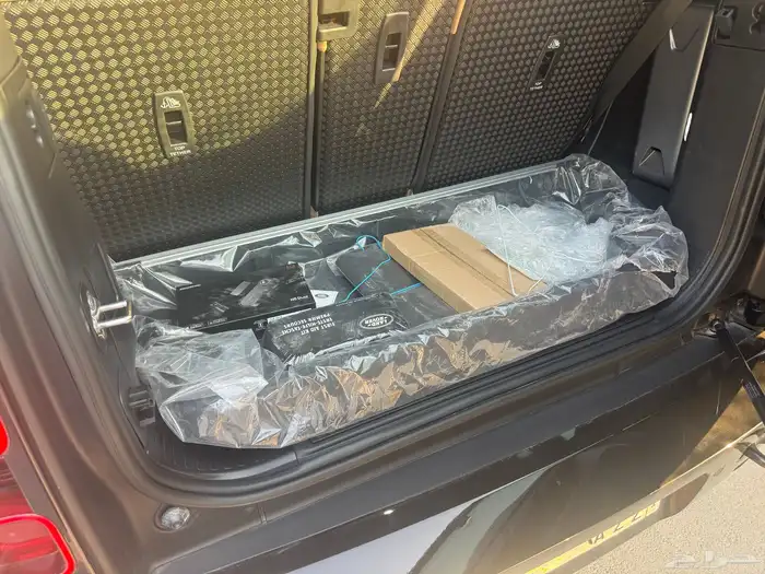 ديفيندر 90 Defender 90 X-Dynamic SE 2025 V4 8