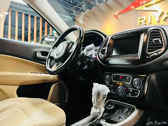 جيب كومباس 2018 سعودي ( بحاله ممتازه) 8