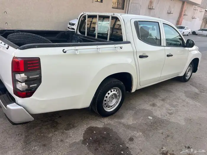 ميتسوبيشي L200 7