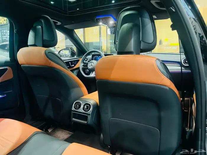 مرسيدس C200 موديل 2025 (اصفار) 40