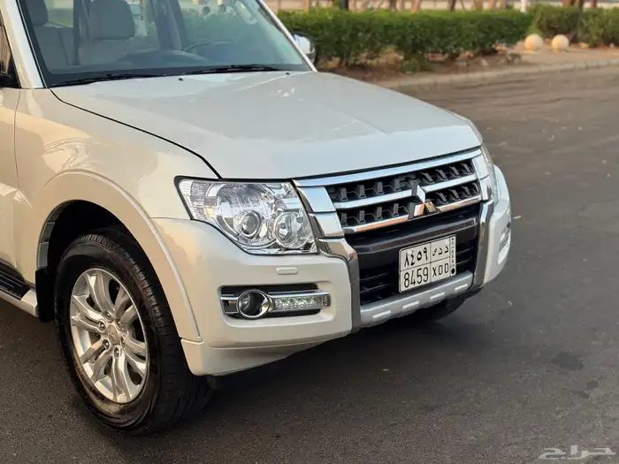 للبيع ميتسوبيشي باجيرو 2017 وكاااله 16