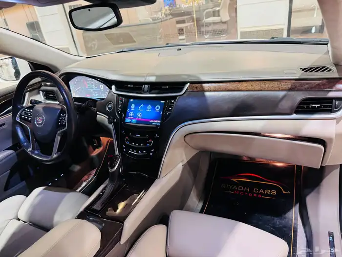 كاديلاك XT5 فل كامل نظيف جدا 11