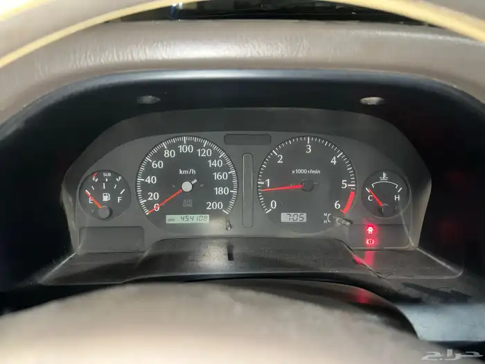 نيسان جيب فتك 98 7