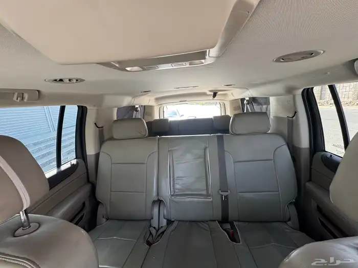 جمس يوكن 2017 SLE XL نظيف على الشرط بحاله الوكاله ممشى 33الف 2