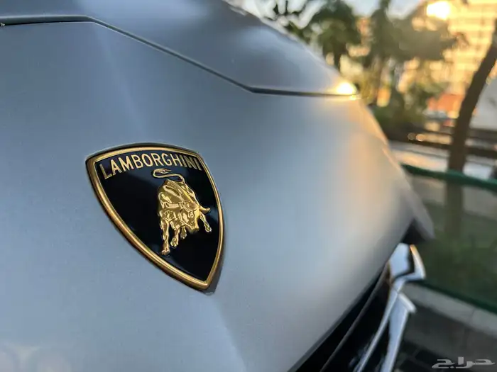 لمبرجيني اوروس S عداد 4 الاف صيانة 5 سنوات إضافية مجانا 15