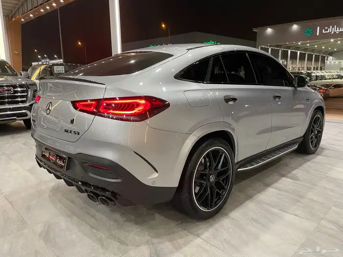 مرسيدس GLE53 فل اوبشن سعودى 2022 3