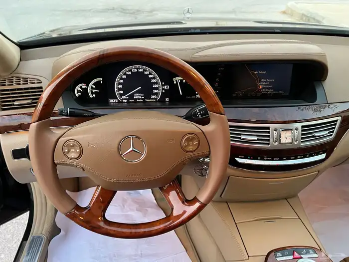 مرسيدس S350 الموديل 2007 مخزن نظيف 19