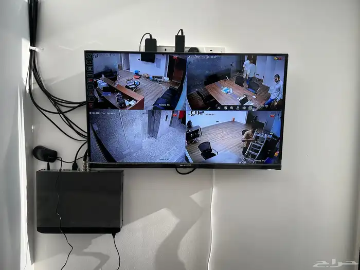 كاميرات مراقبة 17