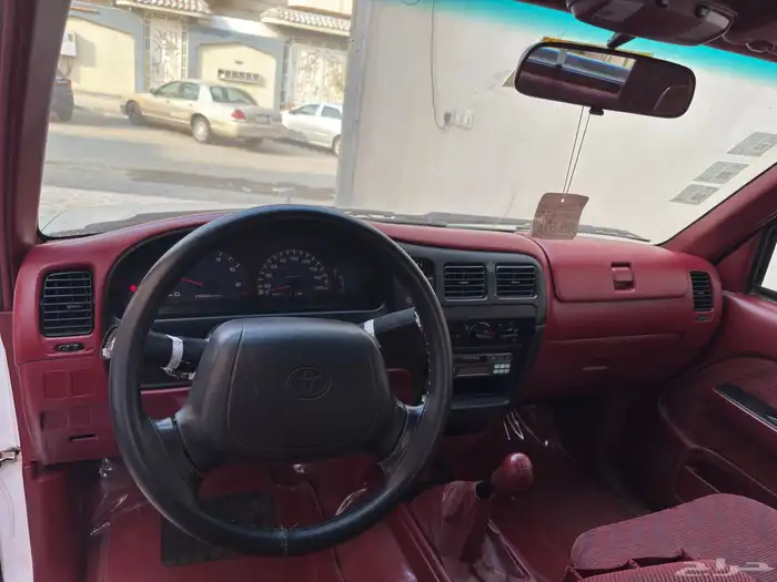 هايلكس 2001 مخزن 11