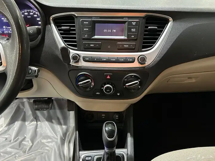 هونداي اكسنت 2022 7