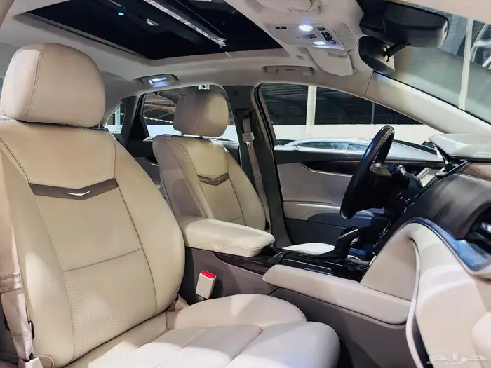 كاديلاك XT5 فل كامل نظيف جدا 12