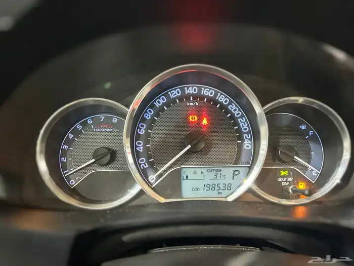 تويوتا كورولا 2015 استاندر 17