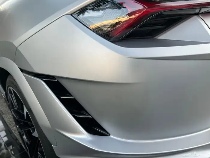 لمبرجيني اوروس S عداد 4 الاف صيانة 5 سنوات إضافية مجانا 25