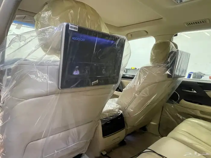 للبيع جيب لكزس LX2018 سعودي 17