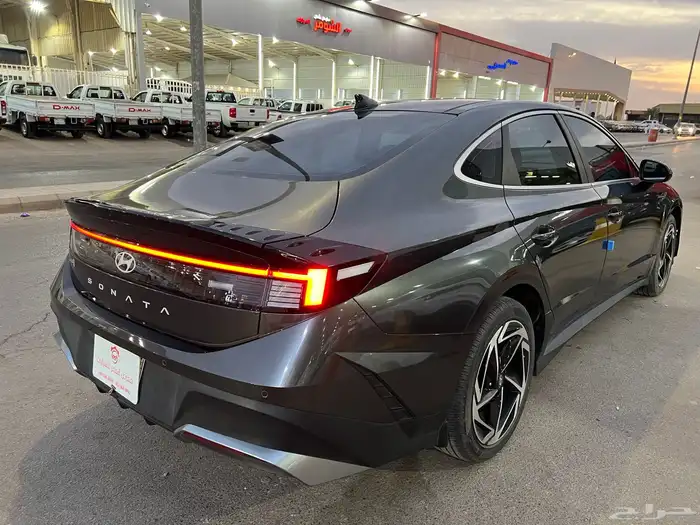 هيونداي سوناتا 2024 نص فل 6