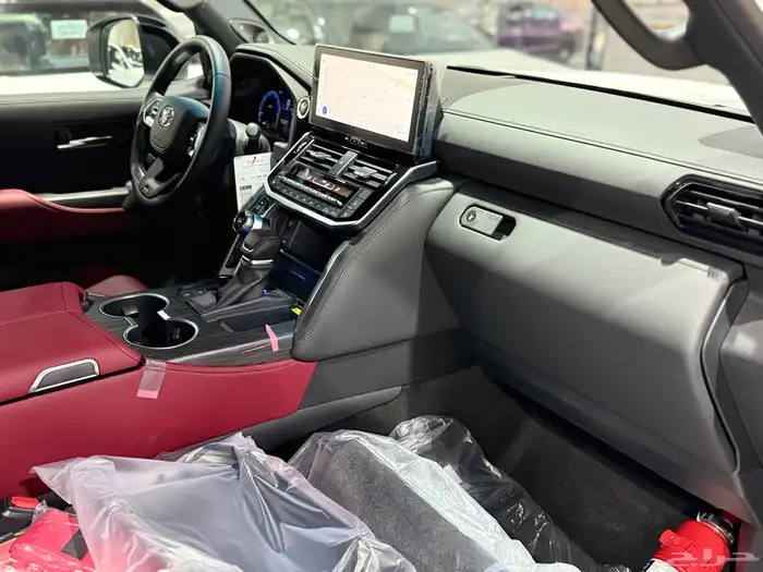 تويوتا لاندكروزر GR بريمي فل كامل 2025 بنزين نظام 50-50 17