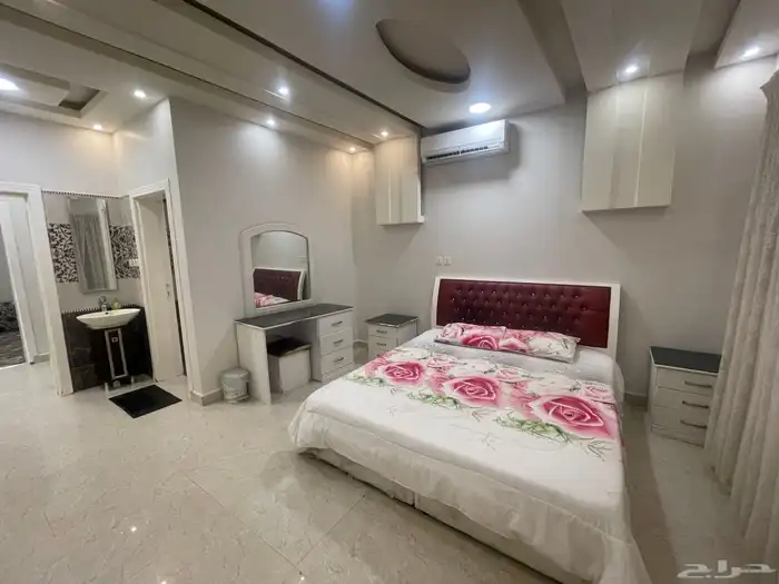 للبيع شاليهات مؤثثه حي الوسيطى شرق بريدة 11