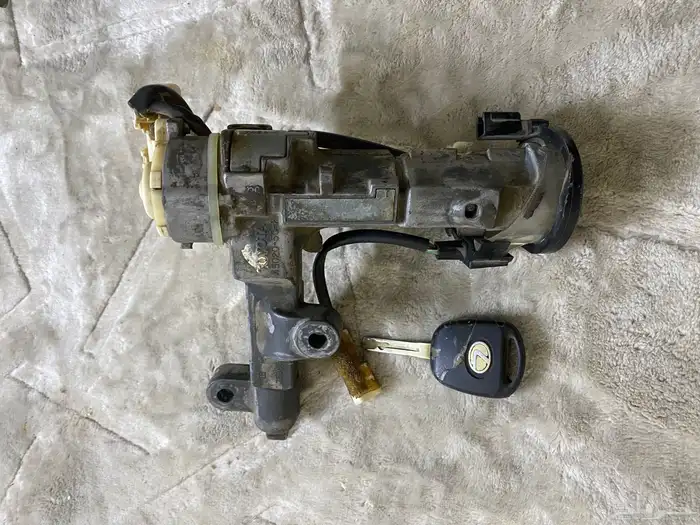 كومبيوتر لكزس 400 4