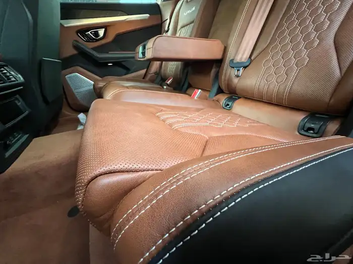 لمبرجيني اوروس S عداد 4 الاف صيانة 5 سنوات إضافية مجانا 68