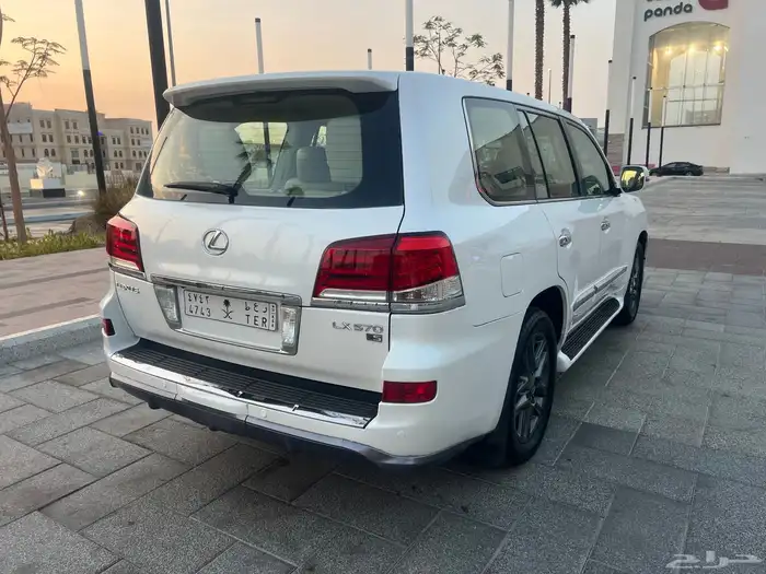 جيب لكزس lx570 2013 6