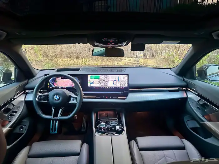 BMW 520i M (ضمان  بكج صيانه ناغي) 4