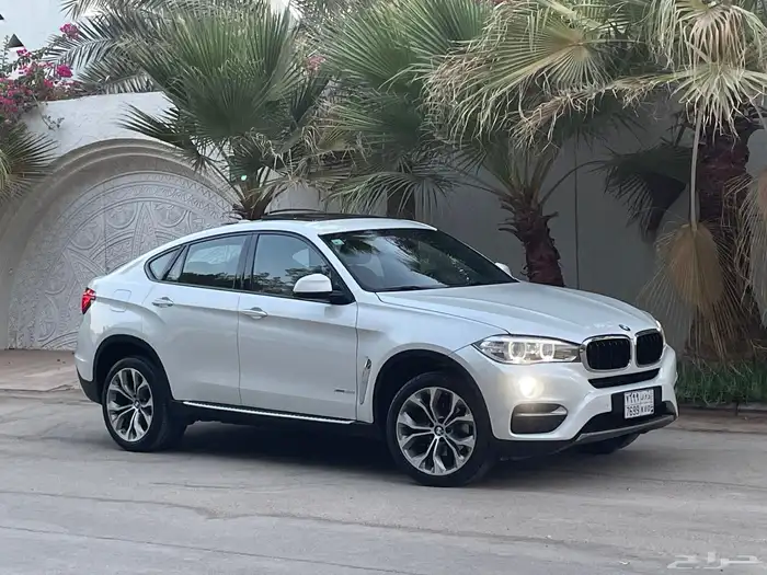 بي ام دبليو X6 2017 فل نظيف جدا منوة المستخدم 28