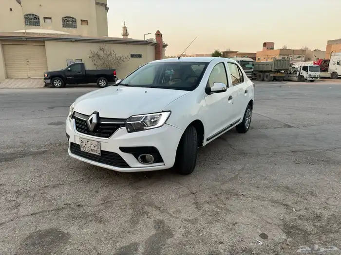 رينو سيمبول 2017 اوتوماتيك نظيف 1