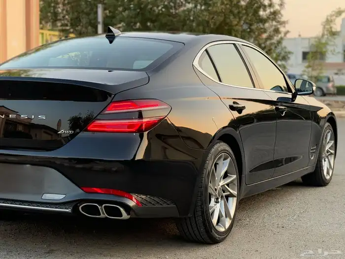 جينسس G70 بلاتينيوم بحالة الجديد 5