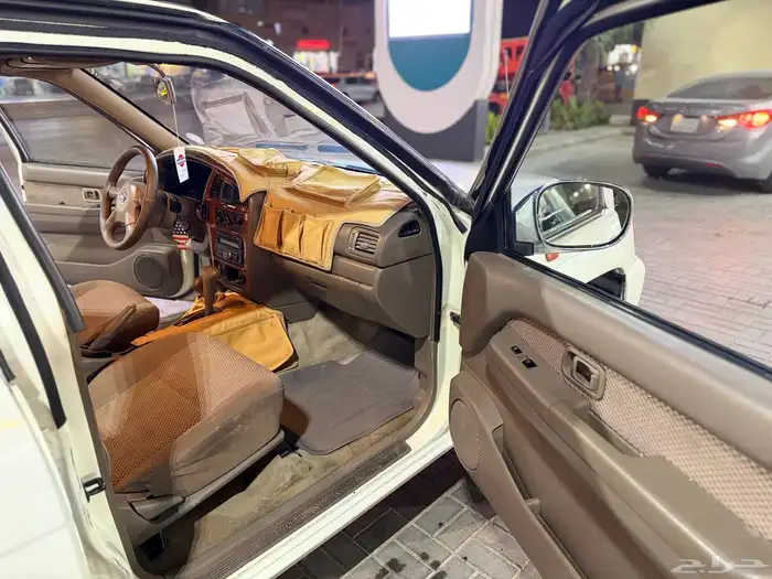 باثفندر 2005 ابيض للبيع 10