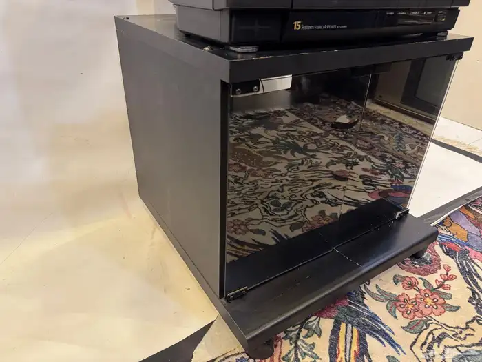 تلفزيون سوني قديم 5