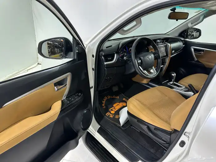 تويوتا فورتشنر 2017 v6 سعودي 13