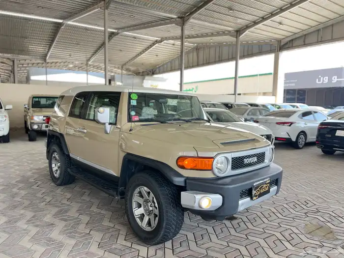 تويوتا اف جي 2018 فل كامل خليجي ماشي 332 الف 2