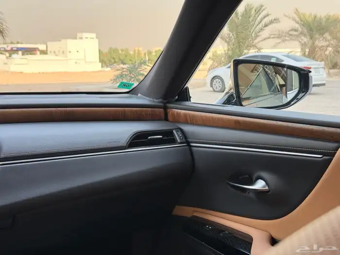 لكزس Es250 موديل 2023 فل كامل شرط 31