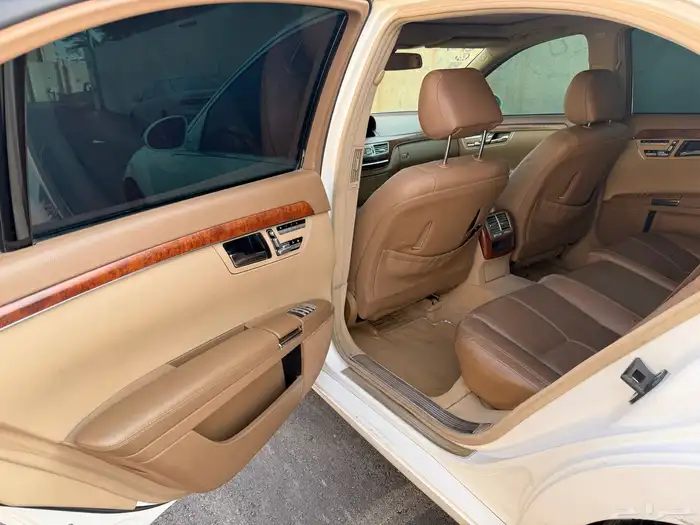 للبيع مرسيدس بانوراما 2006 7