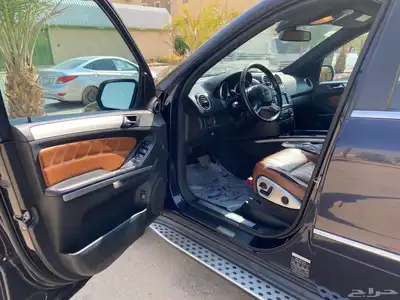 مرسيدس ML500 2010 index